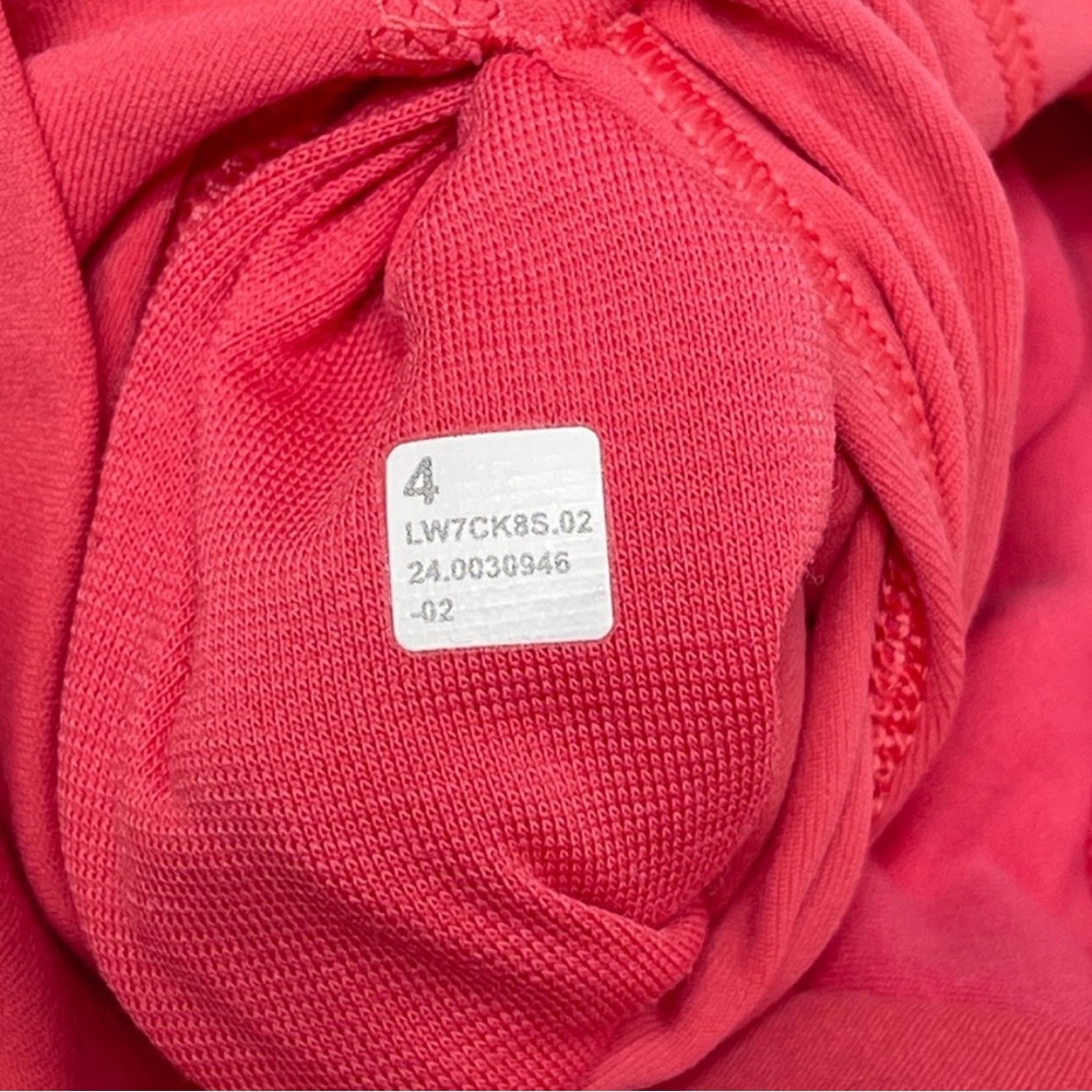 Woman’s Pink Lululemon Align Shorts 4” Size 4 - Picture 10 of 10